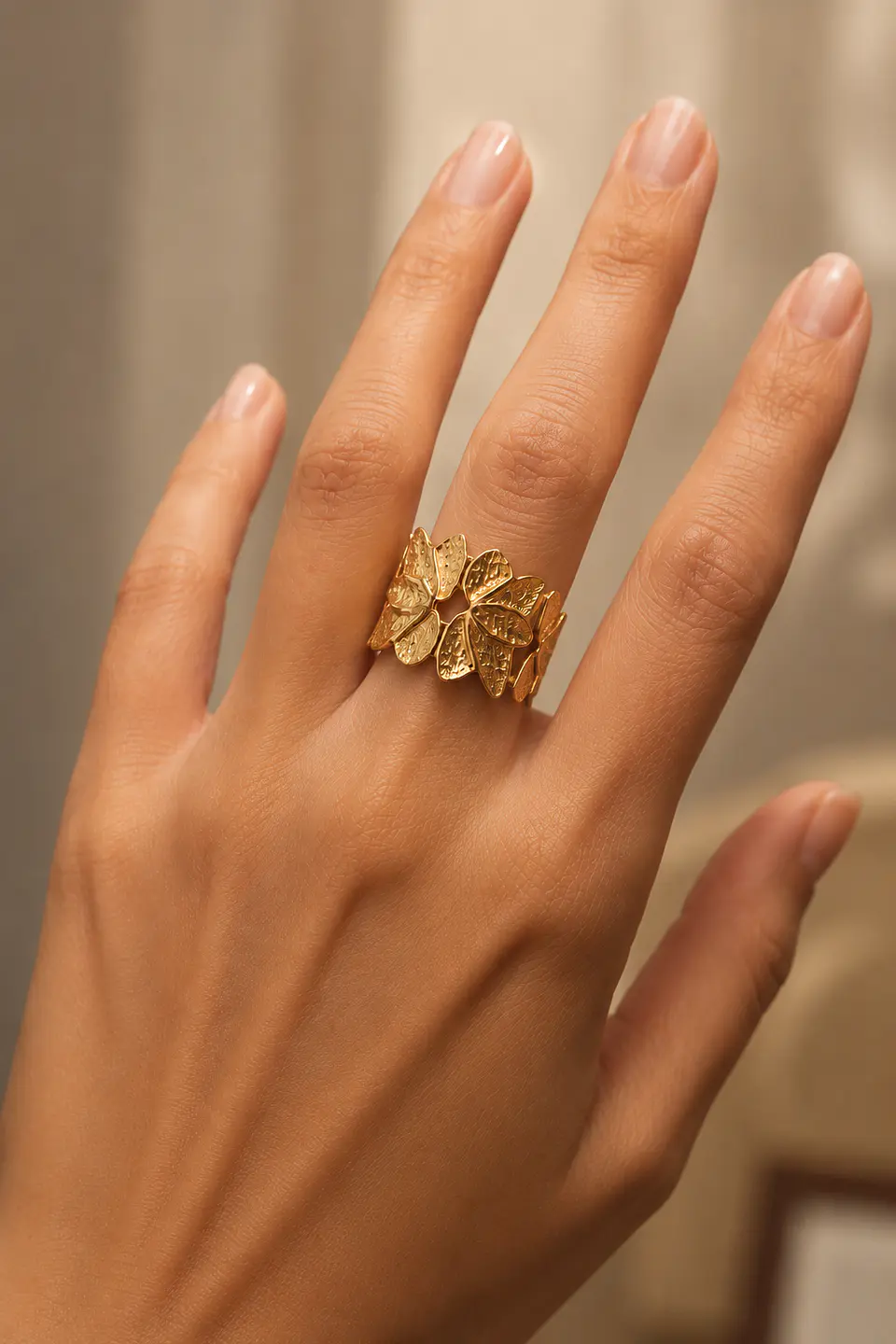 Anillo Dorado Hojas Ajustable 4