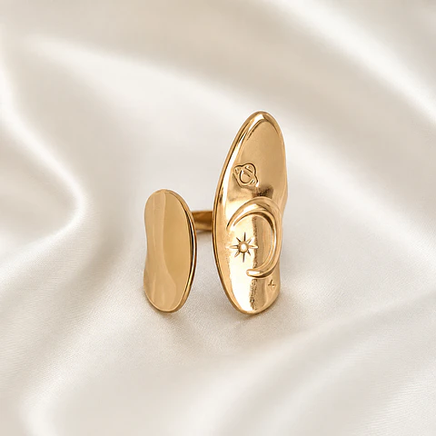 Anillo Dorado Celestial Ajustable