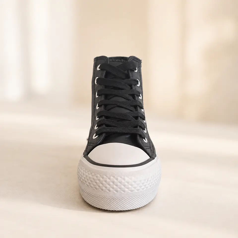Zapatilla High Top Urbana Negra 4