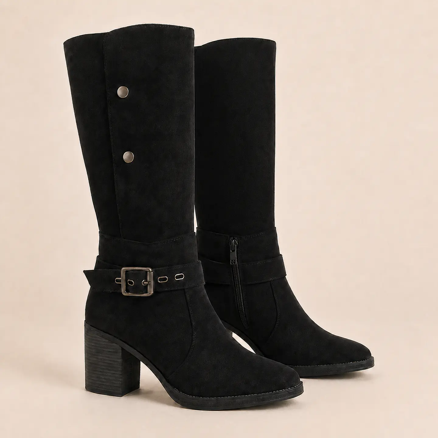 Bota Convertible Gamuzada Negra 2