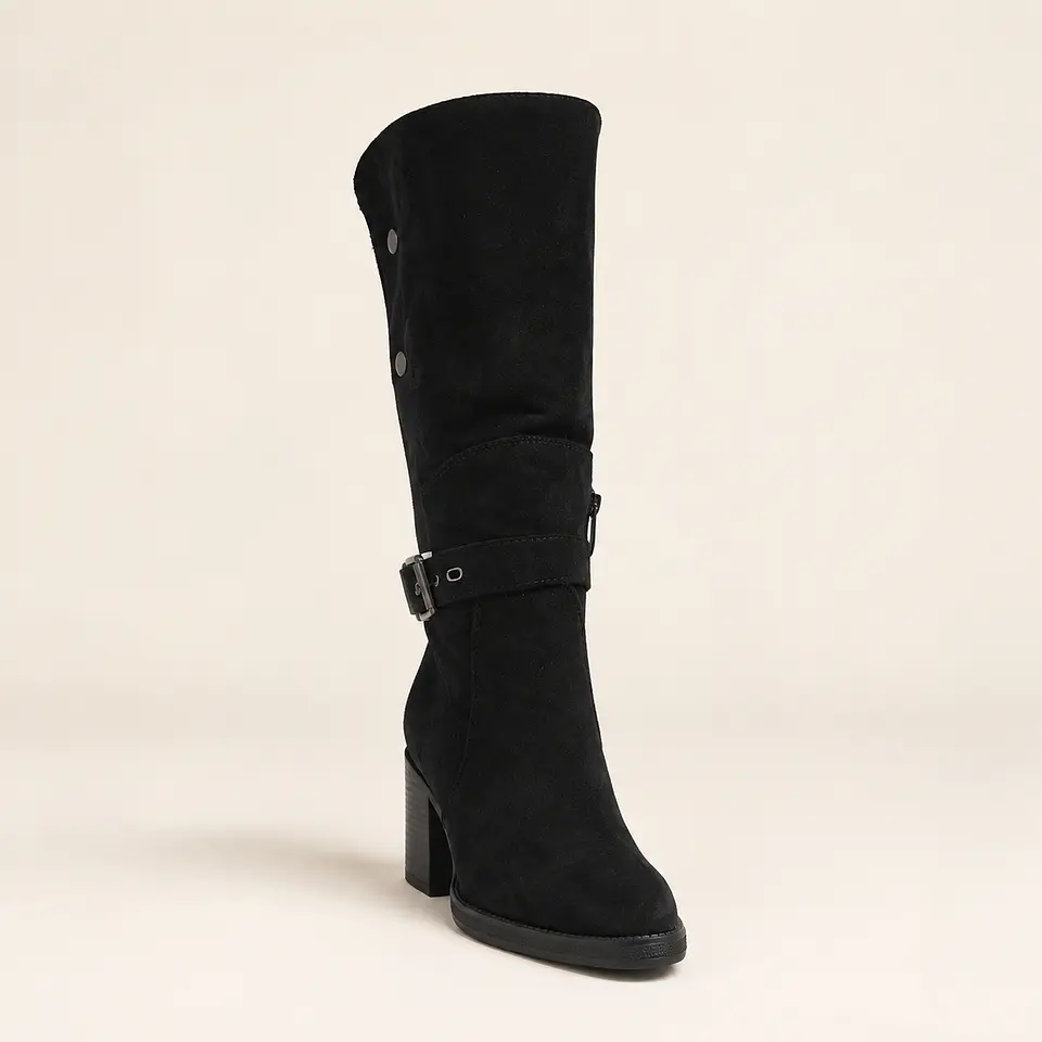 Bota Convertible Gamuzada Negra 4