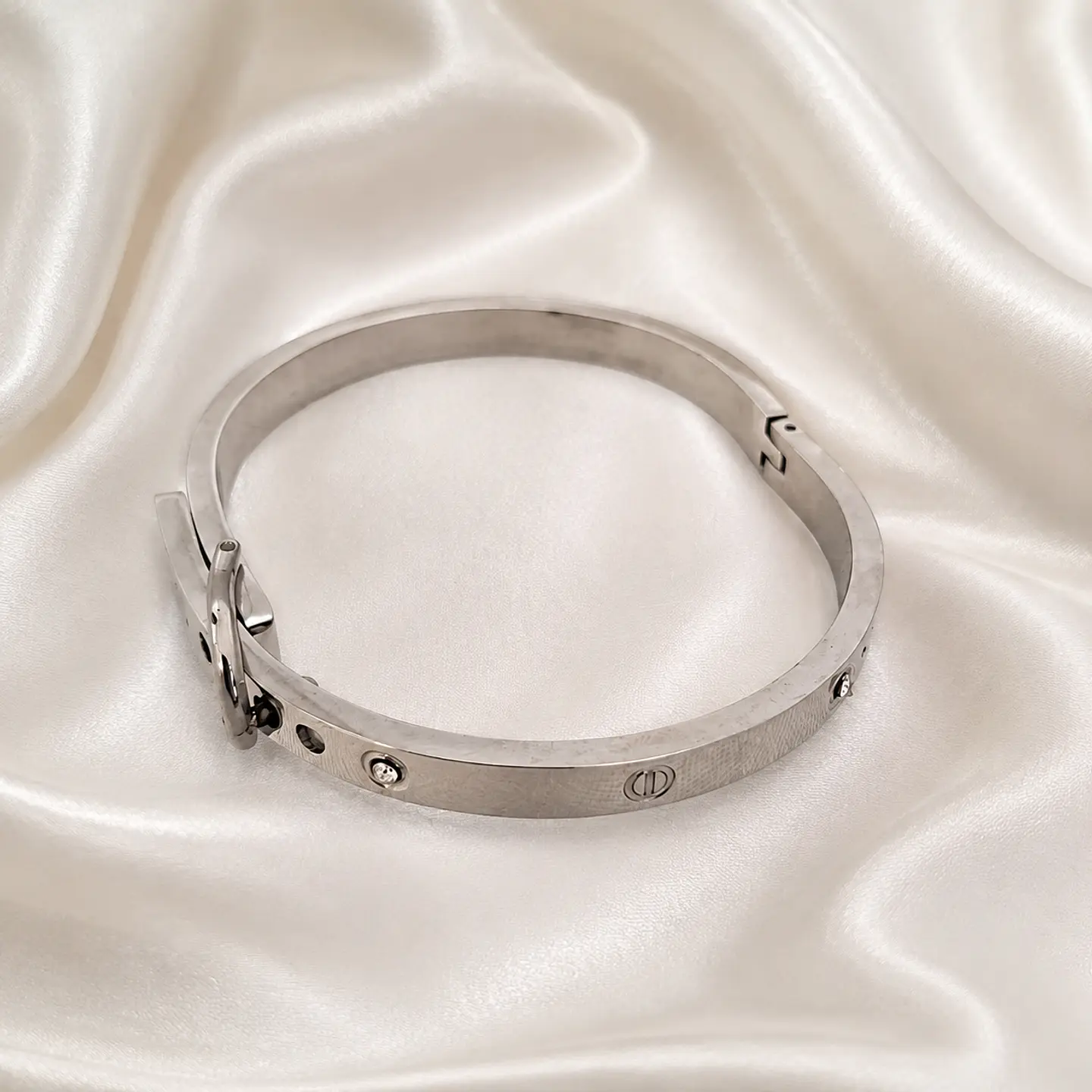Pulsera Plateada Hebilla 2