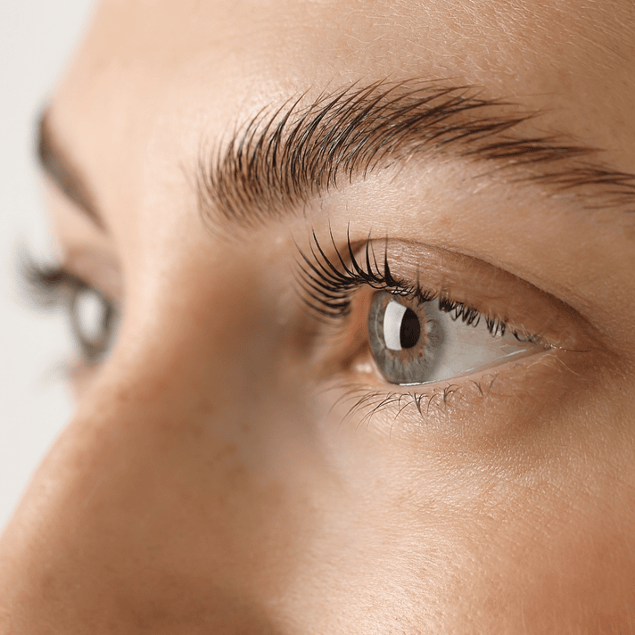 Lifting de Pestañas con Tinte y Perfilado de Cejas 1