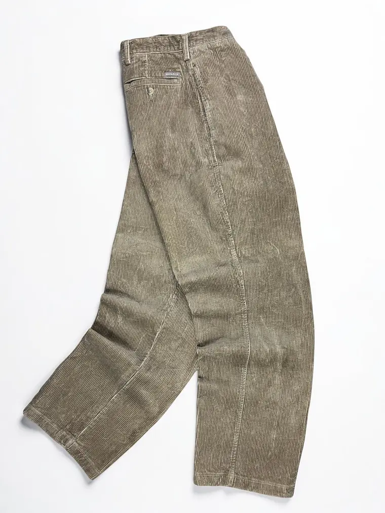 Pantalon Cotele grueso  Woolrich  1