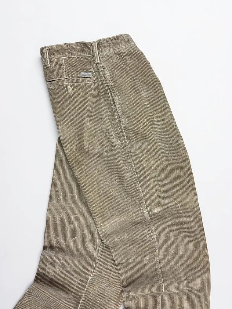 Pantalon Cotele grueso  Woolrich  6