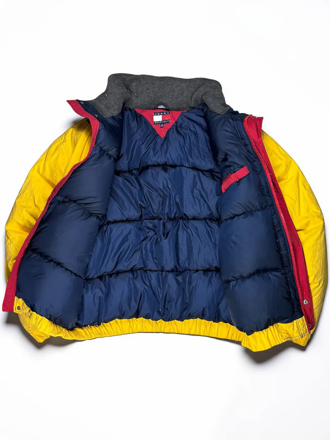 Chaqueta Pluma 🪶 años 90s muy buen estado gordita   Tommy Hilfiger 2