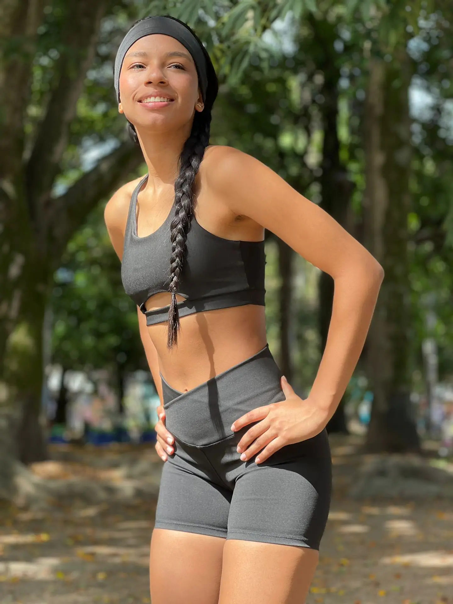 Short cruzado negro 3