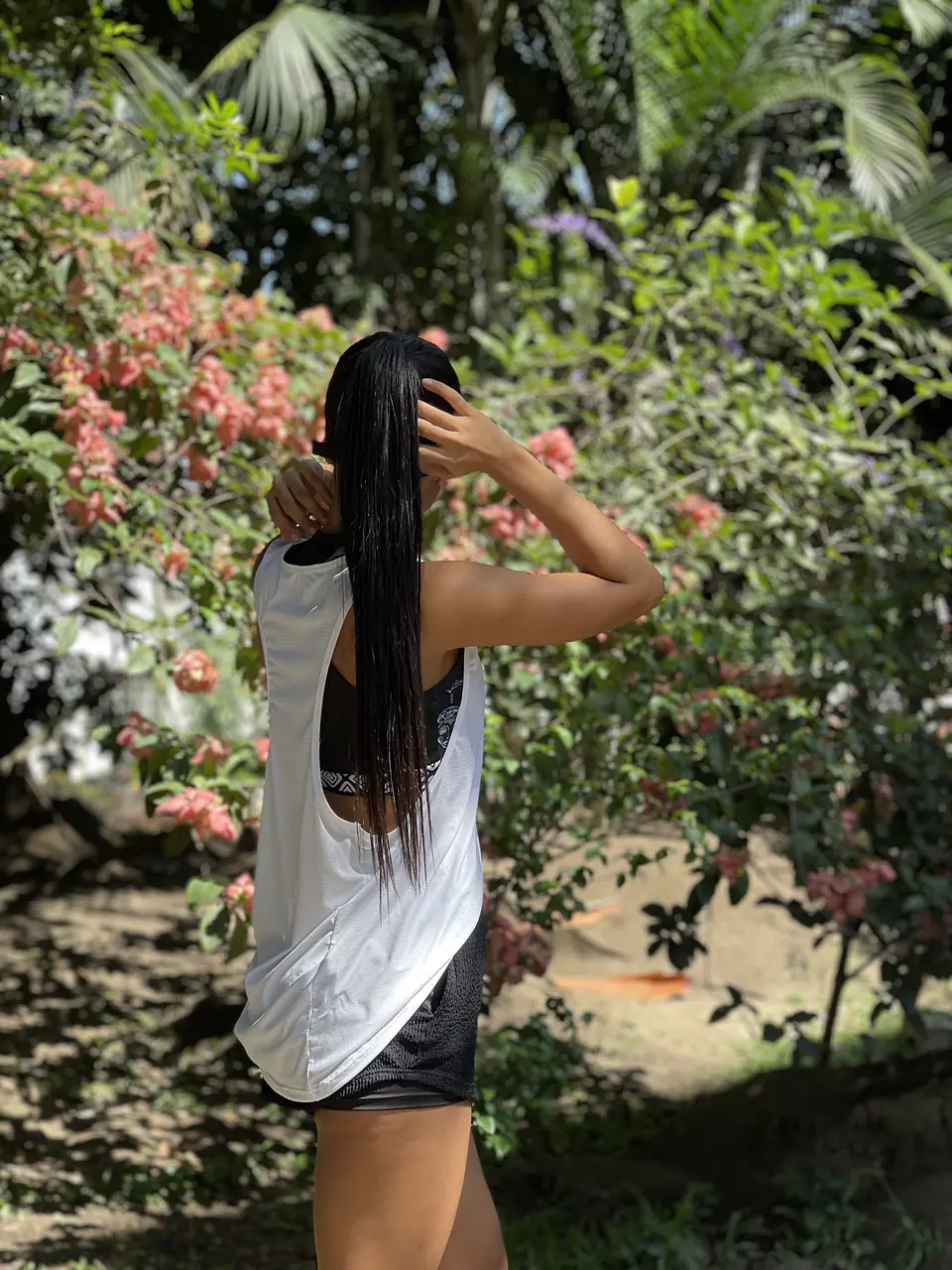Camiseta runner blanca tela filtro UV  3