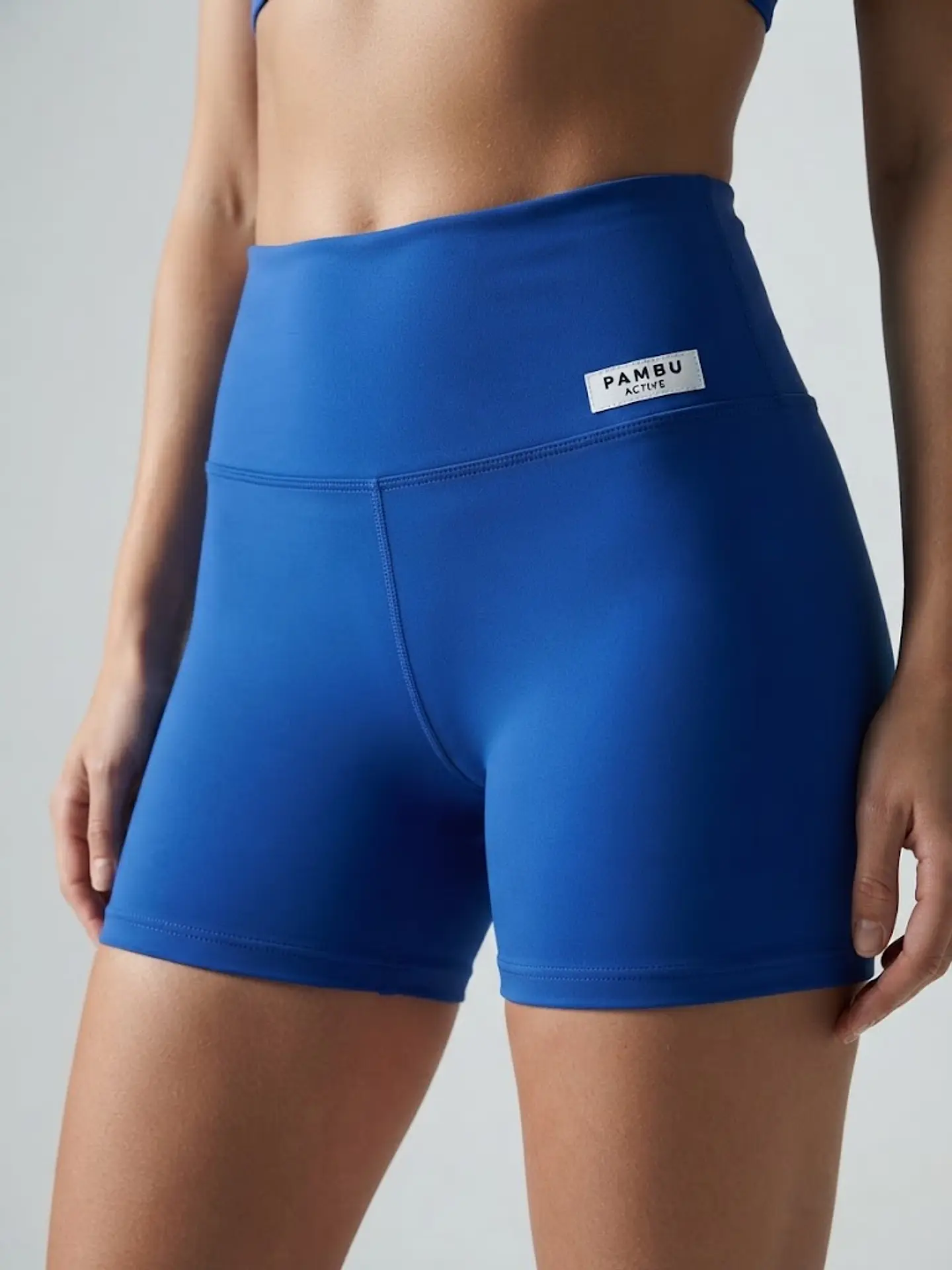 Short Azul 1
