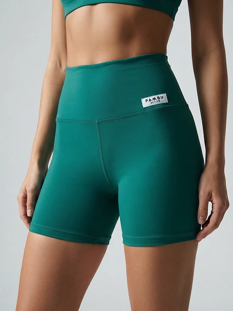 Short Esmeralda