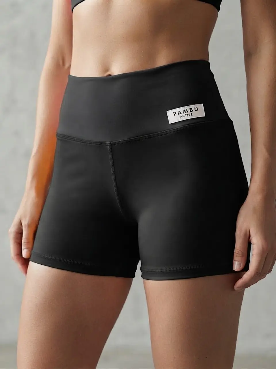 Short Negro 1