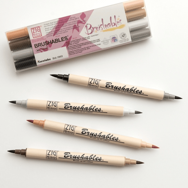 (BROWN) ZIG Brushables set 4 colores Kuretake