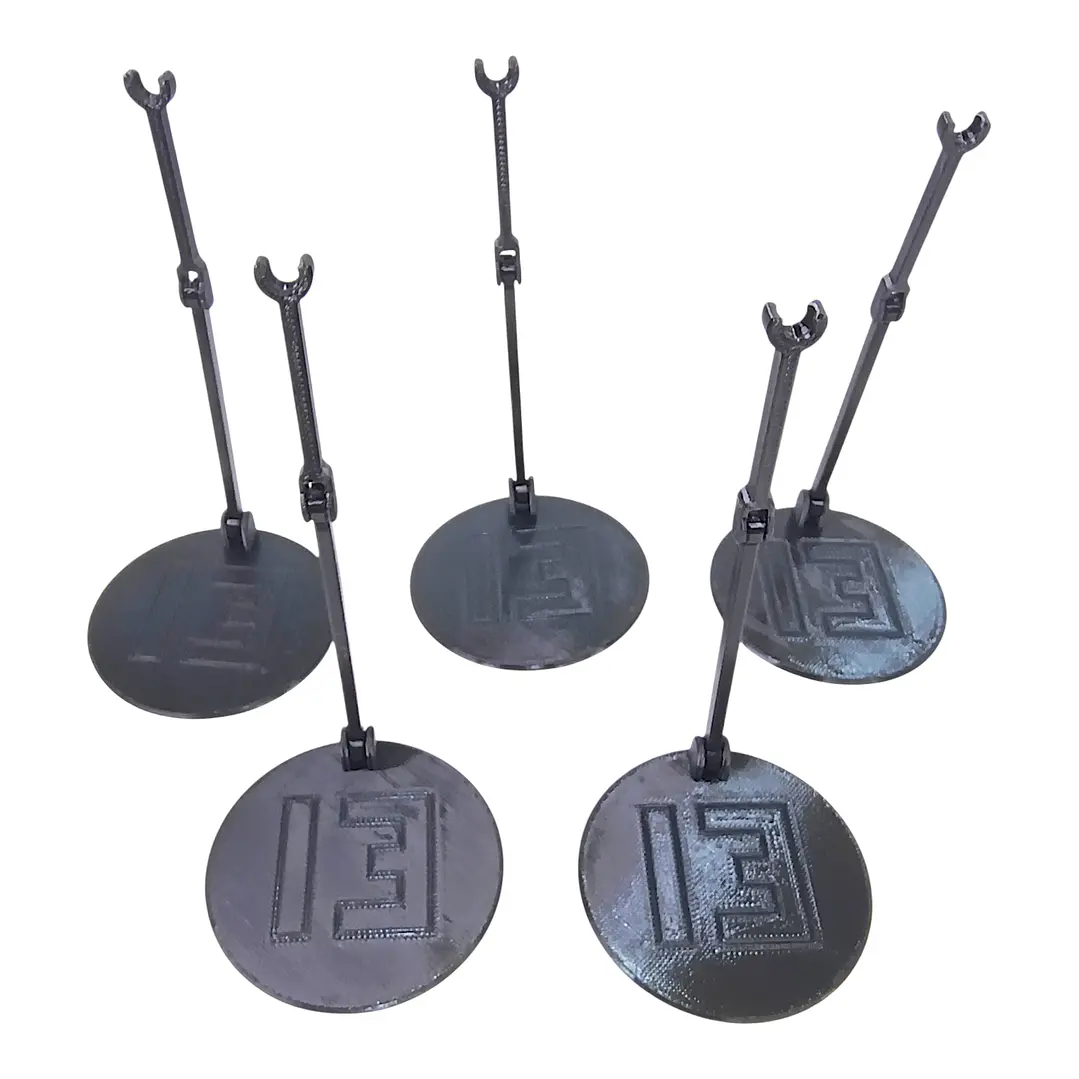 PACK 5 STANDS DE EXHIBICION — TITAN 13 - MISION 13 3