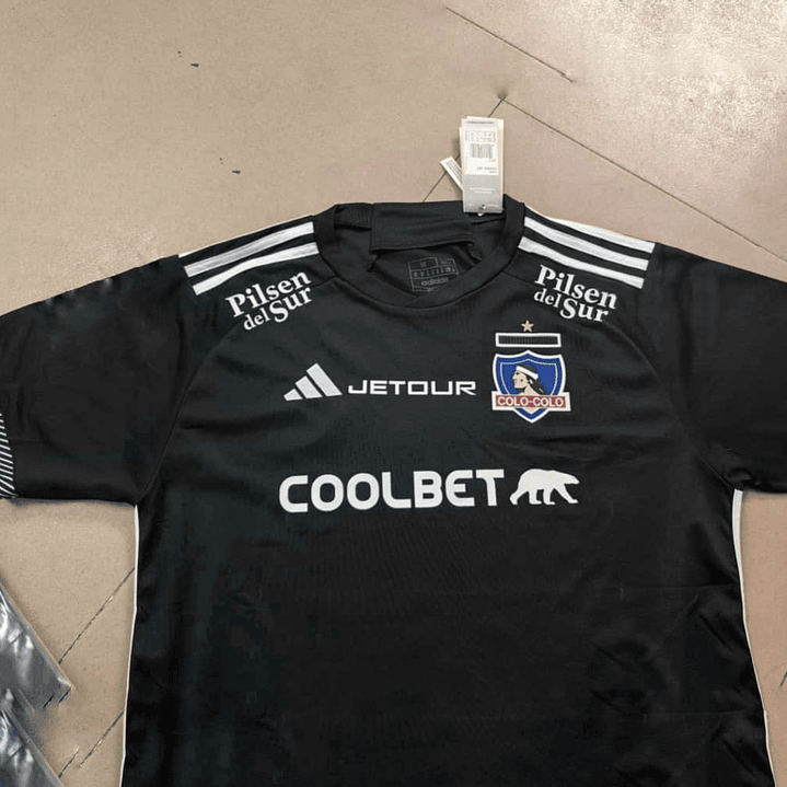 Camiseta  C.  S.  D.  Colo Colo  Hombre Visita  2024 Talla 