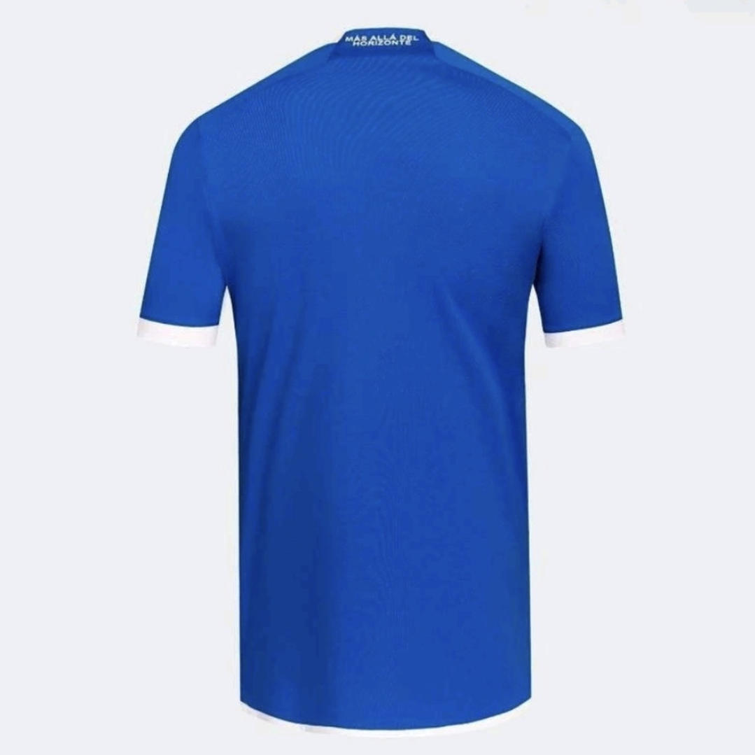 Camiseta  C.  F.  Universidad de Chile  Hombre Local  2024 Talla  