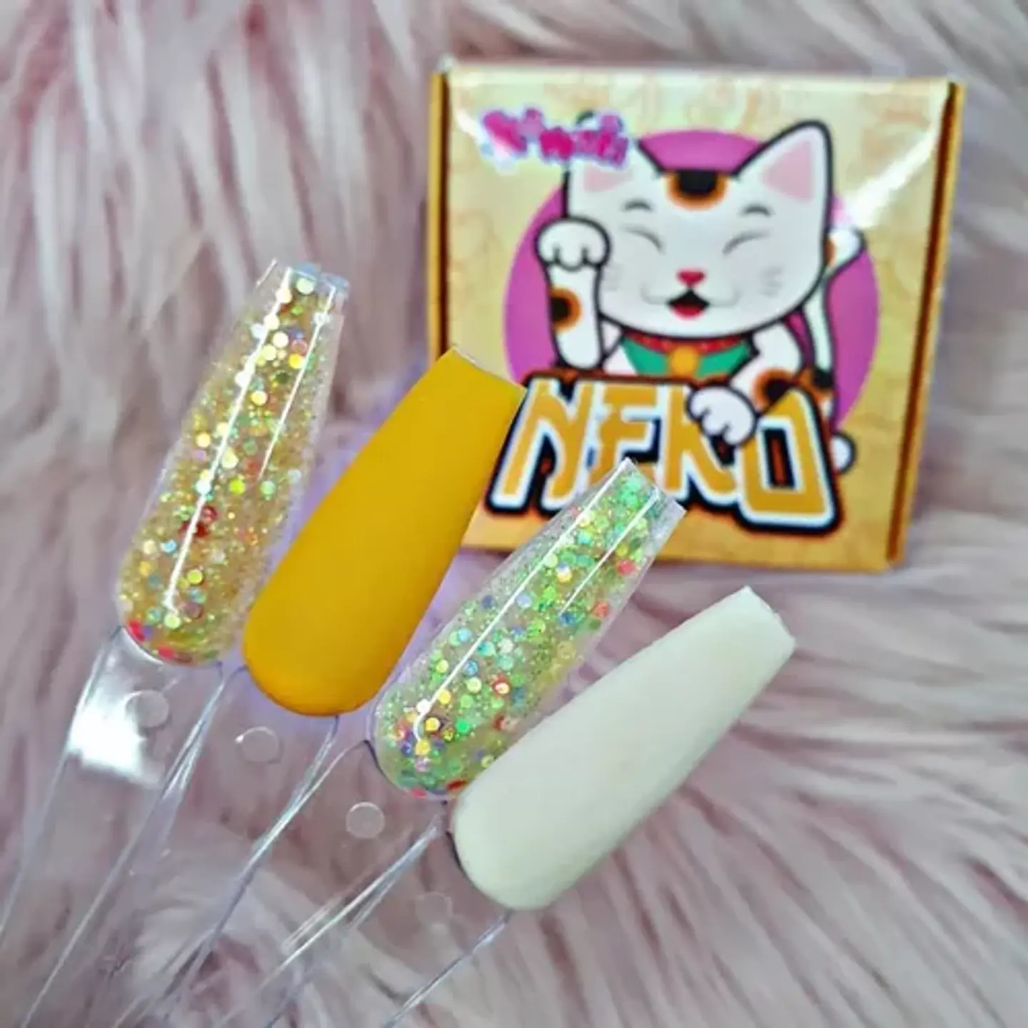Colección de Acrílicos 4 colores  Neko 1