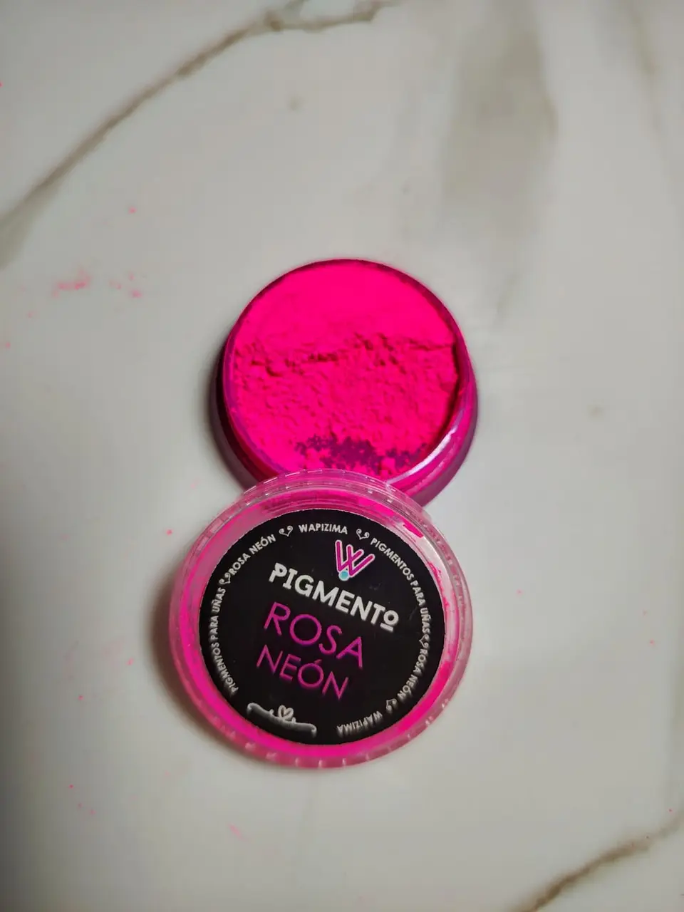 PIGPENTO ROSA NEON 1
