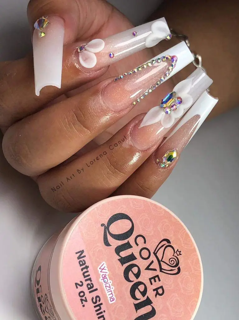 MANICURISTAS, ESTILISTAS Y LASHISTAS , TODO TUS INSUMOS EN UN SOLO LUGAR 