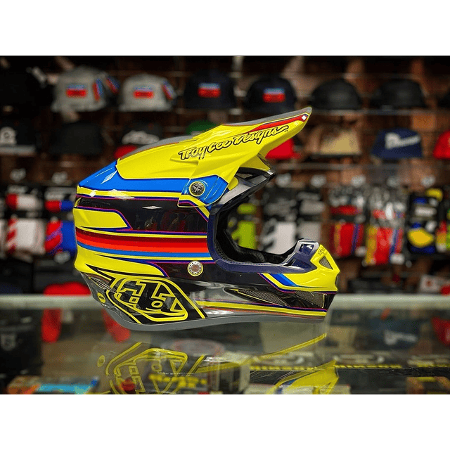 Casco Troy Lee Designs SE4 composite Speed