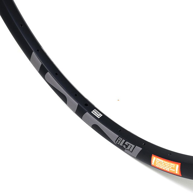 Llanta E.13 LG1 Enduro Race Carbon 29x30mm 32H