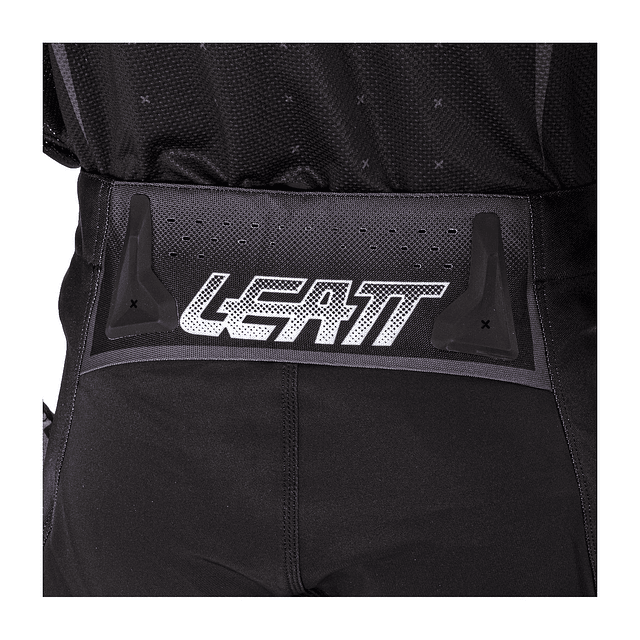 Pantalón Leatt Moto 4.5 Stealth S/US30/EU48