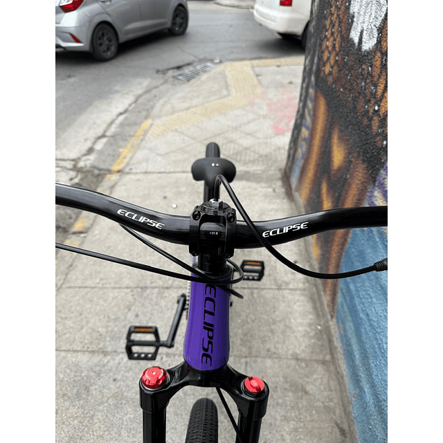 Bicicleta Dirtera Eclipse 26" horquilla 27.5"