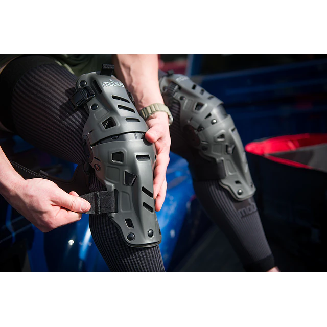 Rodillera Mobius X8H Hybrid Knee Supports 
