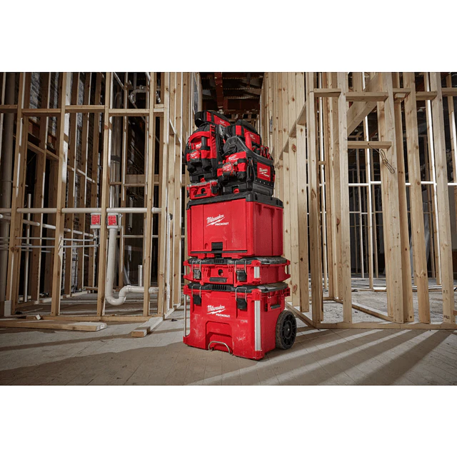 Caja de herramientas MILWAUKEE con ruedas PACKOUT™