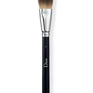 Backstage Brocha Light Coverage Foundation N°11