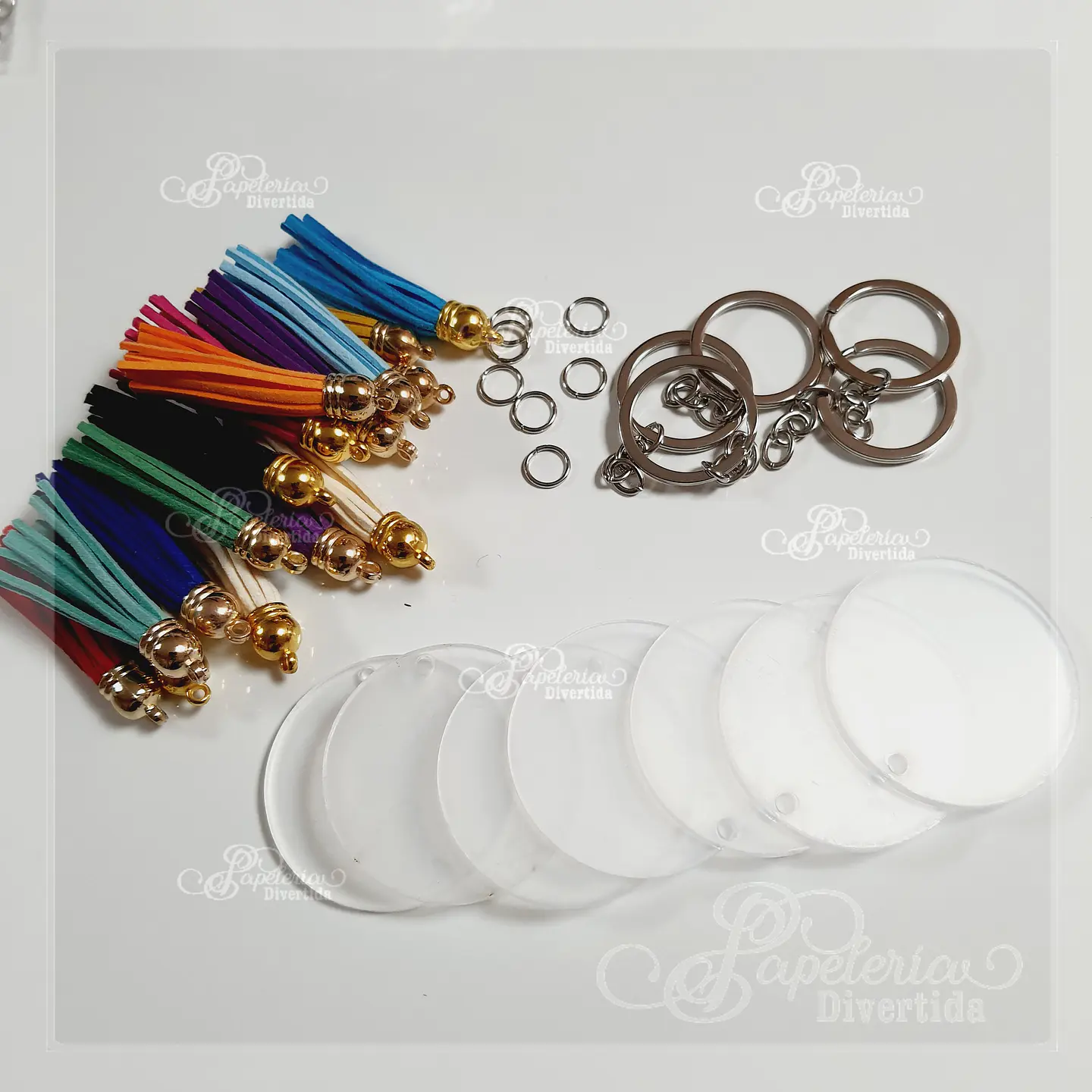 Kit llaveros acrilico transparente  3mm + borlas  1