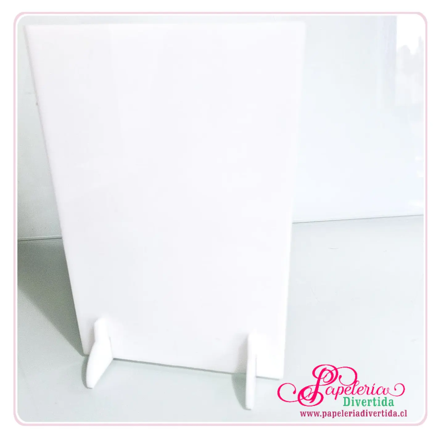 Cuadros 10x15cm con soporte de patas 3