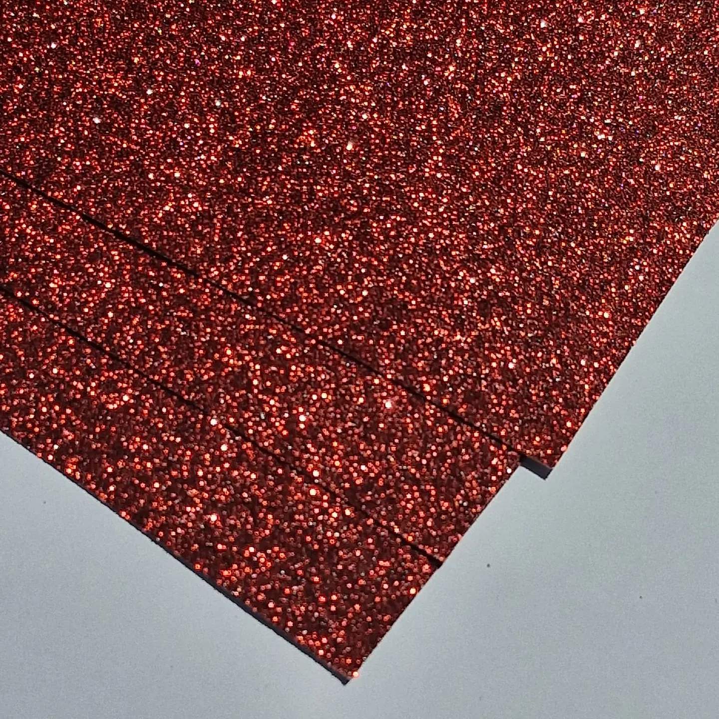 Cartulina Glitter 250grs 30x30 cm 16