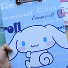 Tabla sujeta papeles Cinnamoroll 