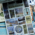 Libro de stickers y papel decorativo