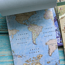 Libro de stickers y papel decorativo