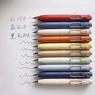 Boligrafo tinta gel Negra, punta fina