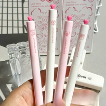 Set 4 boligrafos tinta gel Negra punta fina Corazon