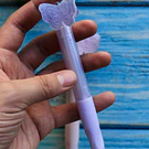 Boligrafo diseño Mariposa, punta fina tinta gel negro