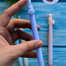 Boligrafo tinta negra, punta fina, Patita de gato