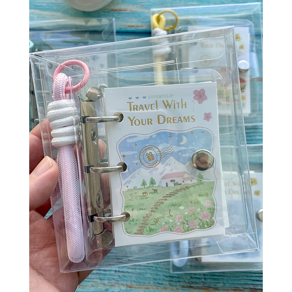Mini binder con colgante