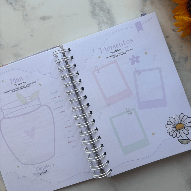 PLANNER ANUAL MARIPOSA