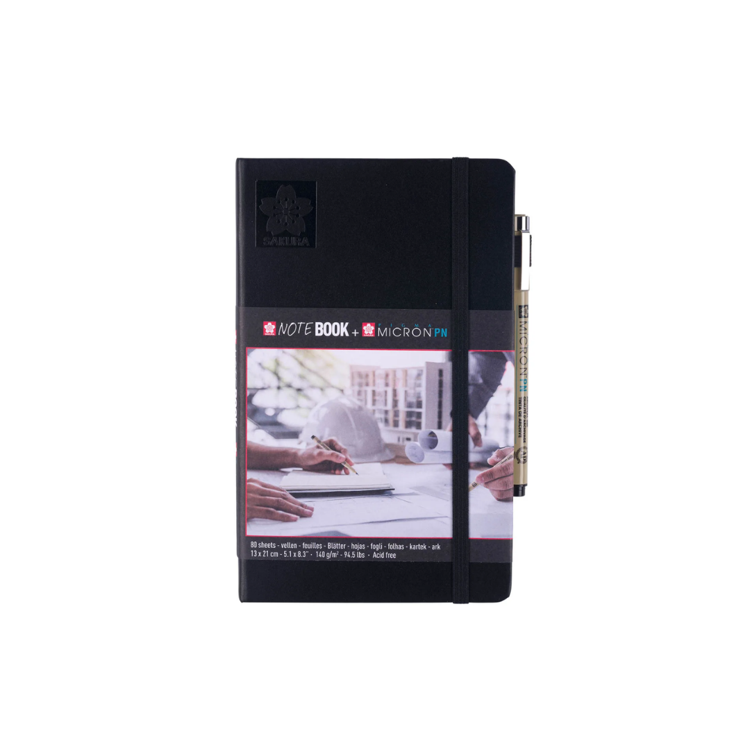 Libreta + Pigma Micron PN Negro – Tamaño 13 × 21 cm – Hoja blanca (Crema) 