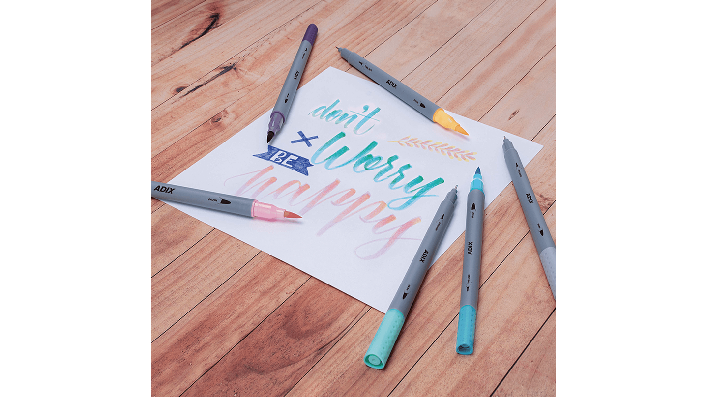 Set de Marcadores Brush Pen / Fineliner 6 Colores 2