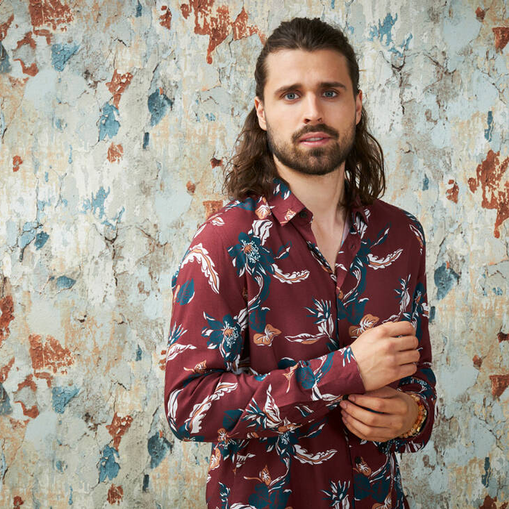 379541 (64/32CM)-METROPOLITAN STORIES 2  2