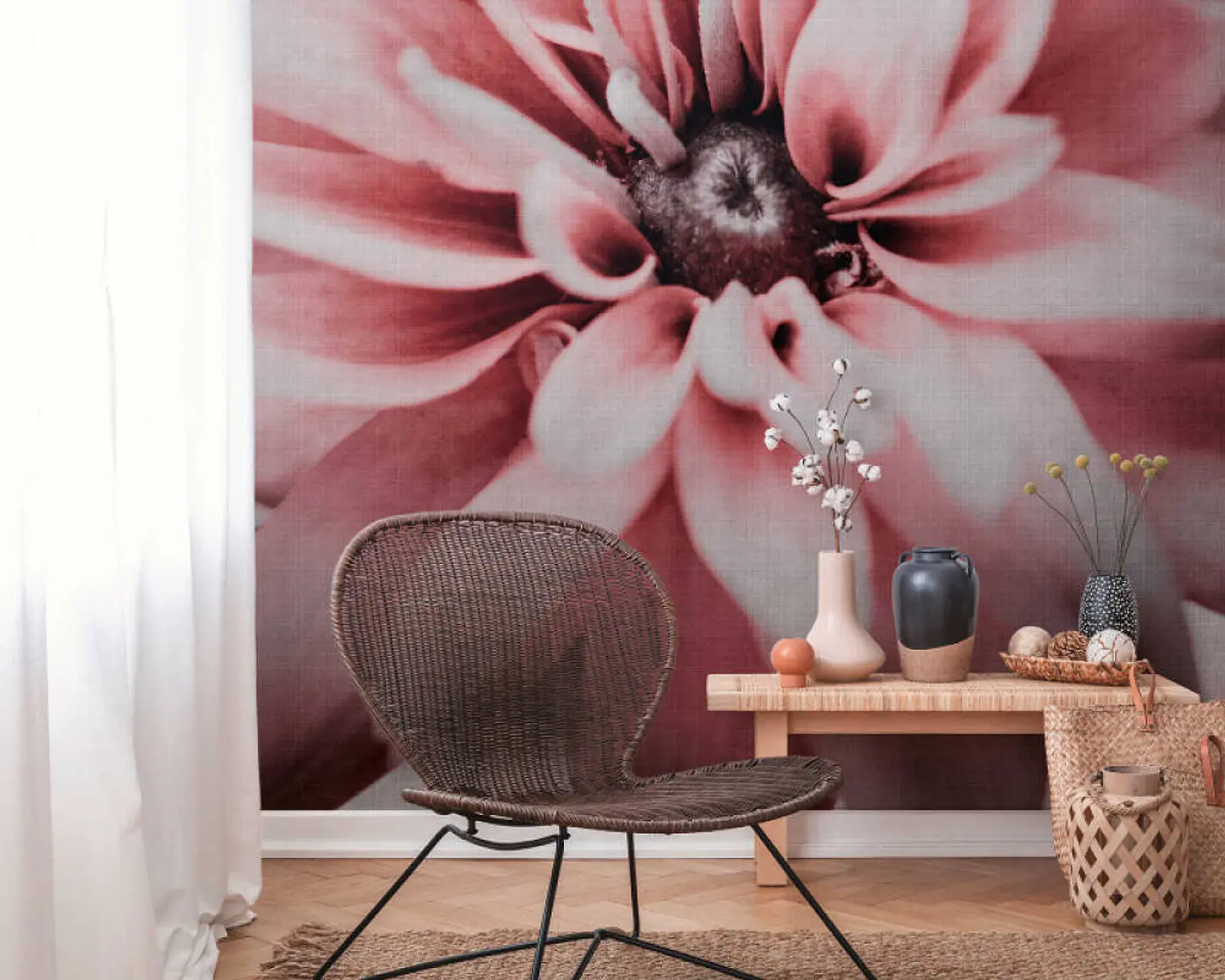 FLOWERS - 382701- THE WALL - A.C 1