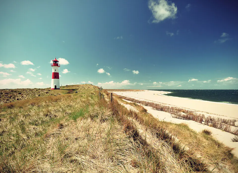 LIGHTHOUSE  1