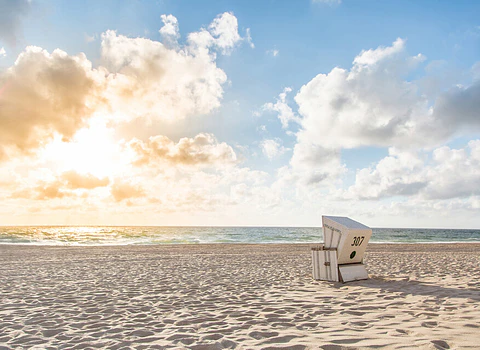 BEACH CHAIR