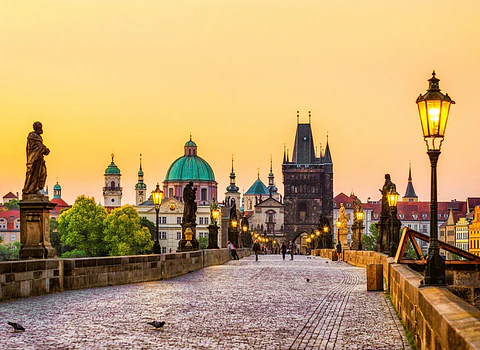 CHARLES BRIDGE