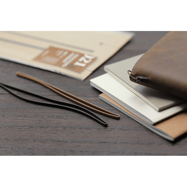  Refill Connecting Rubber Band 021 TRAVELER'S Notebook