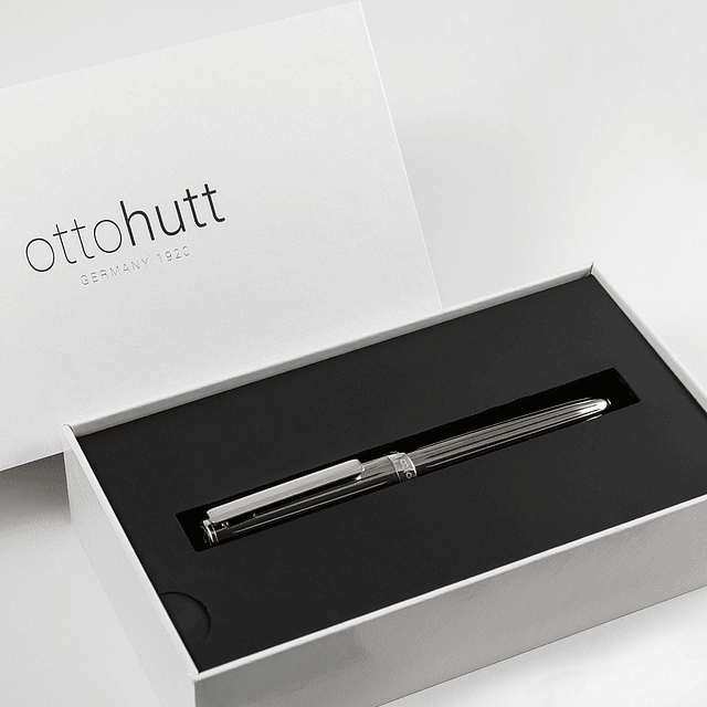 OTTO HUTT PLUMA D07 SILVER